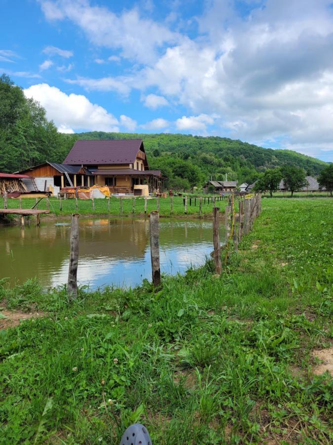 Cabana Lunca Târgu Neamț Esterno foto