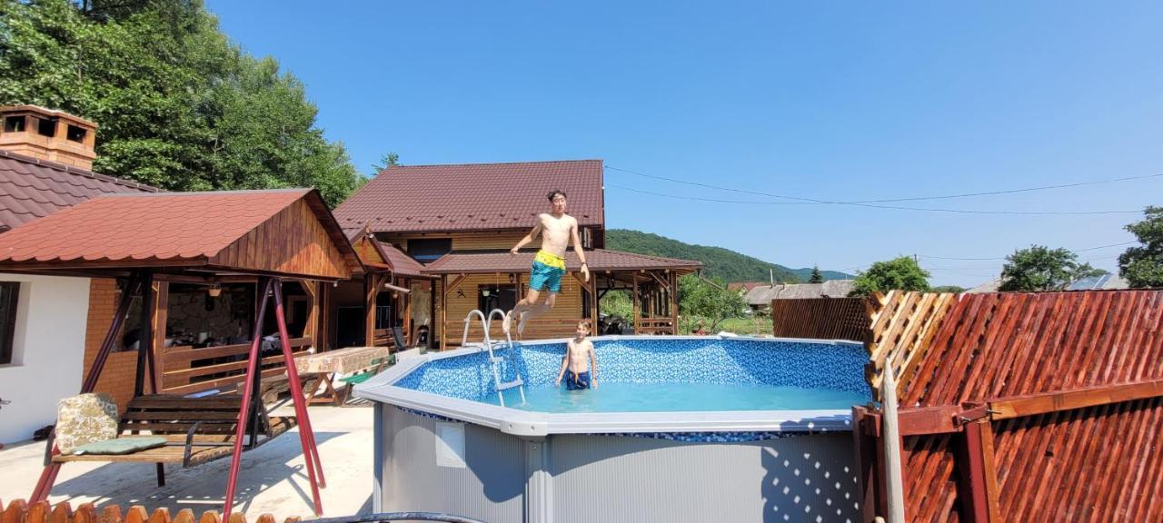 Cabana Lunca Târgu Neamț Esterno foto